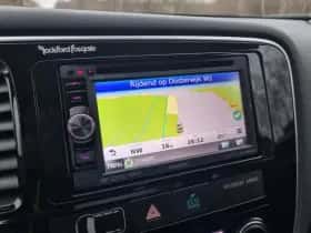 Mitsubishi Outlander (2013) thumbnail 13