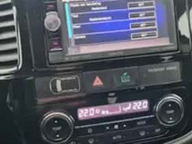 Mitsubishi Outlander (2013) thumbnail 17