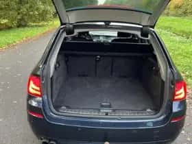 BMW 5-Serie (2011) thumbnail 8