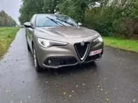 Alfa Romeo Stelvio (2017) thumbnail 21