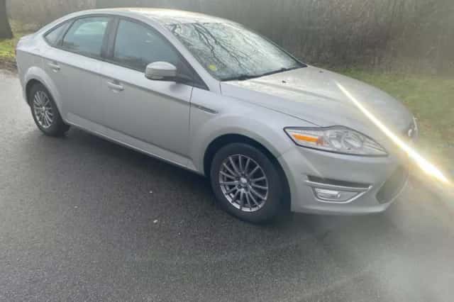 Ford Mondeo (2011) thumbnail 1
