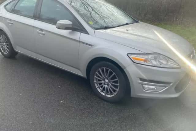 Ford Mondeo (2011) thumbnail 1