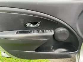 Renault Mégane (2015) thumbnail 13