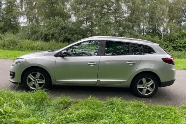 Renault Mégane (2015) thumbnail 5