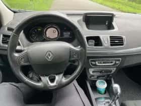 Renault Mégane (2015) thumbnail 9
