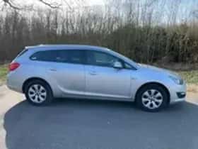 Opel Astra Sports Tourer (2014) thumbnail 15