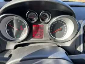 Opel Astra Sports Tourer (2014) thumbnail 10