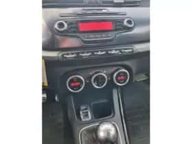 Alfa Romeo Giulietta (2013) thumbnail 2