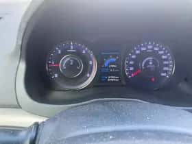 Hyundai i40 (2012) thumbnail 12