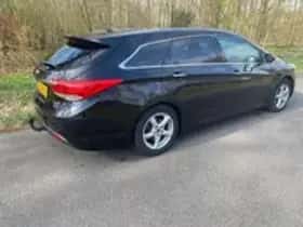 Hyundai i40 (2012) thumbnail 15