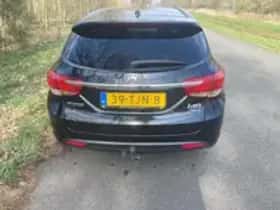 Hyundai i40 (2012) thumbnail 16