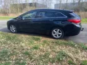 Hyundai i40 (2012) thumbnail 18