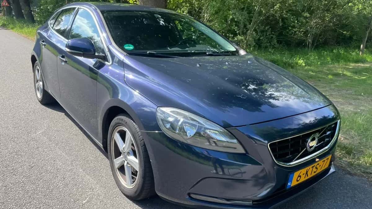 Volvo V40 (2013) — foto 1