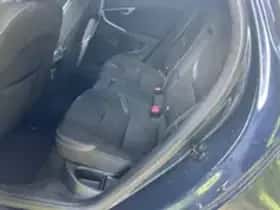 Volvo V40 (2013) thumbnail 18