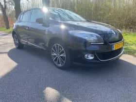 Volvo V40 (2013) thumbnail 21