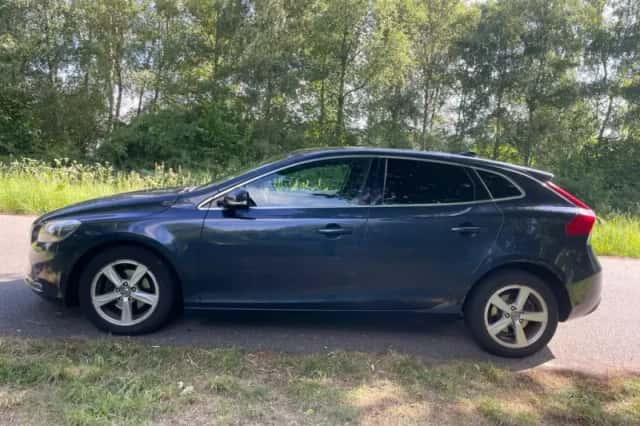 Volvo V40 (2013) thumbnail 5