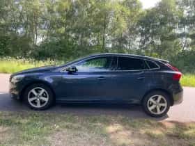 Volvo V40 (2013) thumbnail 5