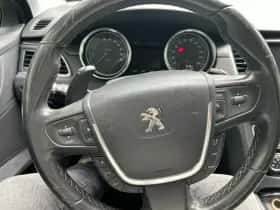 Peugeot 508 (2012) thumbnail 12
