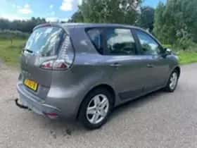 Renault Scénic (2012) thumbnail 13