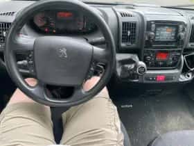 Peugeot Boxer (2017) thumbnail 10
