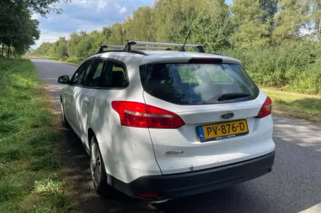 Ford Focus (2017) thumbnail 3