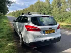 Ford Focus (2017) thumbnail 3