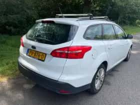 Ford Focus (2017) thumbnail 4