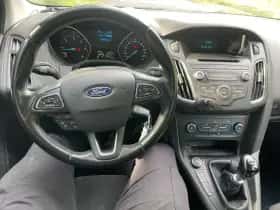 Ford Focus (2017) thumbnail 8