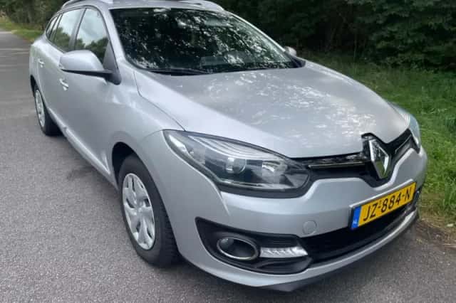 Renault Mégane (2014) thumbnail 1