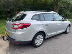 Renault Mégane (2014) thumbnail 4