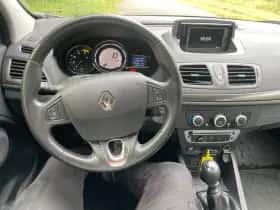 Renault Mégane (2014) thumbnail 5