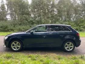 Audi A3 (2017) thumbnail 3