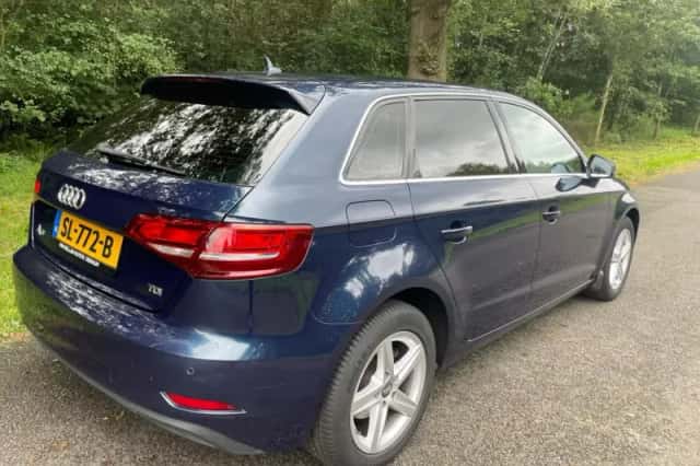 Audi A3 (2017) thumbnail 5