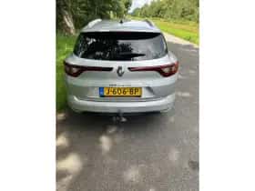 Renault Mégane (2016) thumbnail 3
