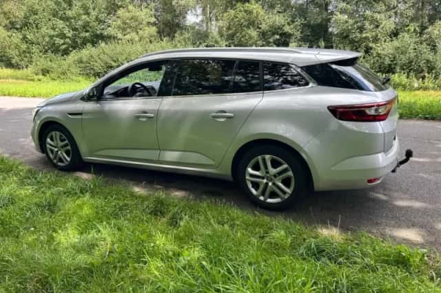 Renault Mégane (2016) thumbnail 4