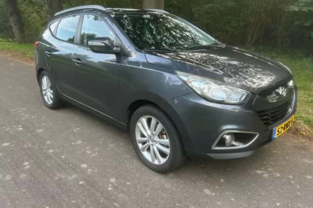 Hyundai ix35 (2011) thumbnail 1
