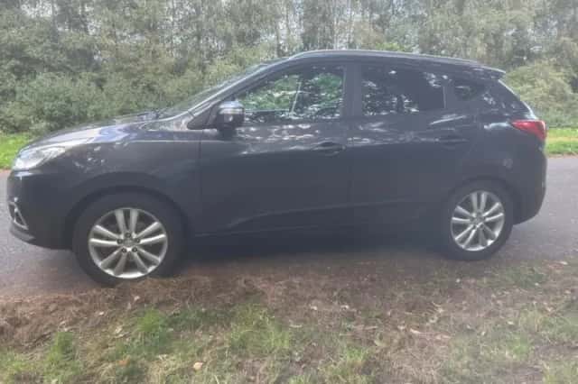 Hyundai ix35 (2011) thumbnail 2