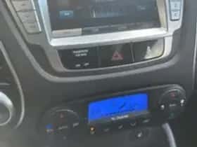 Hyundai ix35 (2011) thumbnail 22