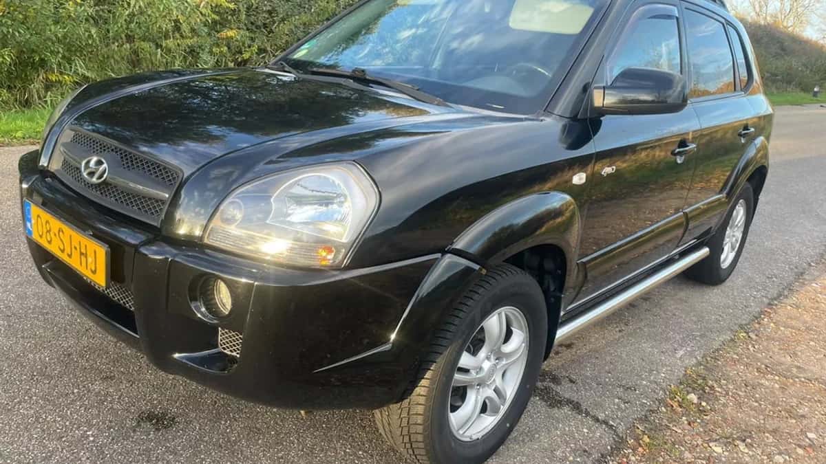 Hyundai Tucson (2006) — foto 1