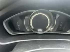 Volvo V40 (2017) thumbnail 15