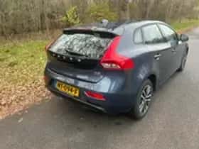Volvo V40 (2017) thumbnail 18