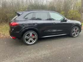 Porsche Cayenne (2013) thumbnail 11