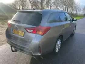 Toyota Auris (2014) thumbnail 15