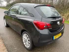 Opel Corsa (2015) thumbnail 3