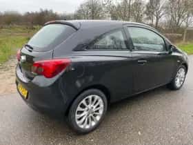 Opel Corsa (2015) thumbnail 4