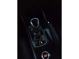 Mitsubishi Outlander (2015) thumbnail 14