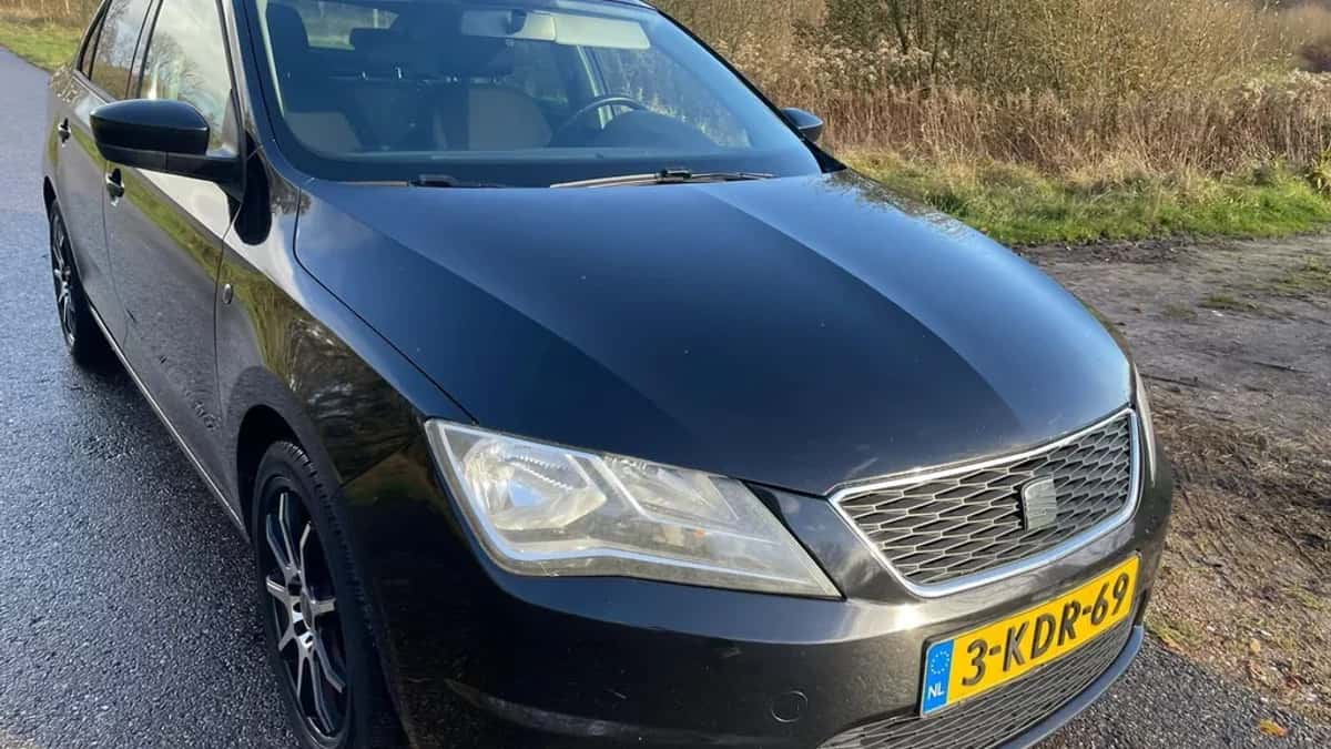 SEAT Toledo (2013) — foto 1