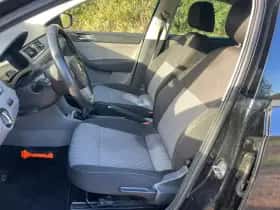 SEAT Toledo (2013) thumbnail 7