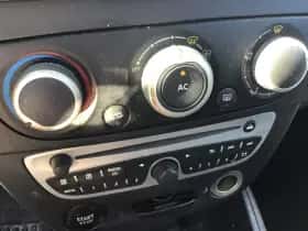 Renault Mégane (2011) thumbnail 12
