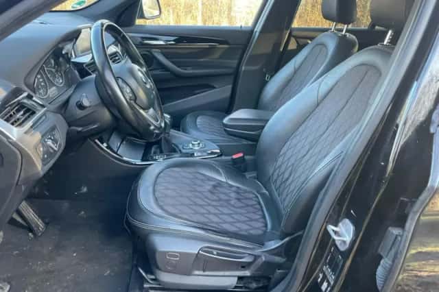BMW X1 (2016) thumbnail 6